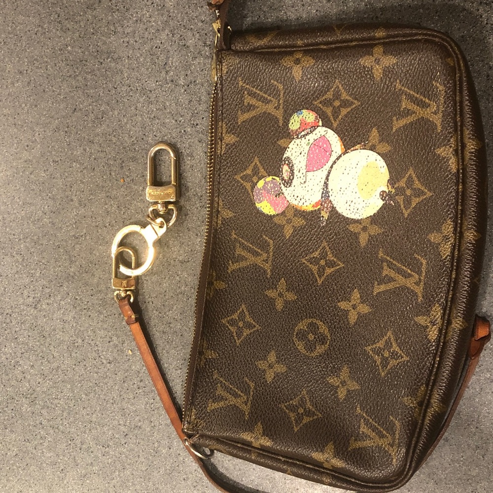 RARE Louis Vuitton 🐼 panda pouchette with LV strap extender